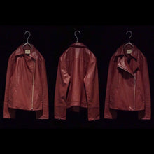 画像をギャラリービューアに読み込む, Red Riders leather Jacket, used ladies vintage clothing - 复古 旧衣服 骑手茄克 双本 皮革 牛皮 - ヴィンテージ古着 ライダースジャケット ダブル 本革 牛革 レザージャケット レディース S 程度