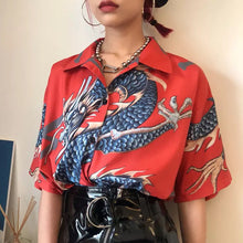 画像をギャラリービューアに読み込む, dragon design short sleeve red shirt / 龍柄 ドラゴン 総柄シャツ シャツワンピース ゆったり 半袖 赤 レディース ブラウス トップス 昭和レトロ 原宿 オーバーサイズ 韓国 夏物