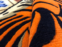 画像をギャラリービューアに読み込む, L 750 WOOL ★ TIBETAN TIGER RUG HIMALAYAN ORANGE / チベタンタイガーラグ 大 ウール製 ヒマラヤンオレンジ ネパール産 本物 チベット絨毯 虎柄 フロアマット ハンドクラフト インテリア カーペット 通販